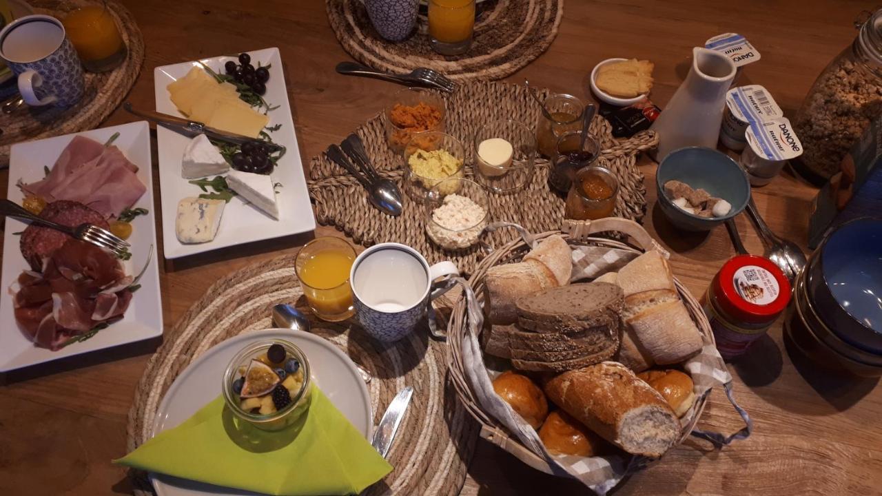 Bed and Breakfast At Number 1 Rumst Esterno foto
